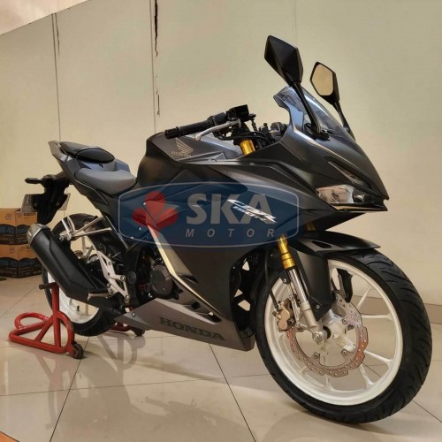 Honda CBR 150R Tahun 2023